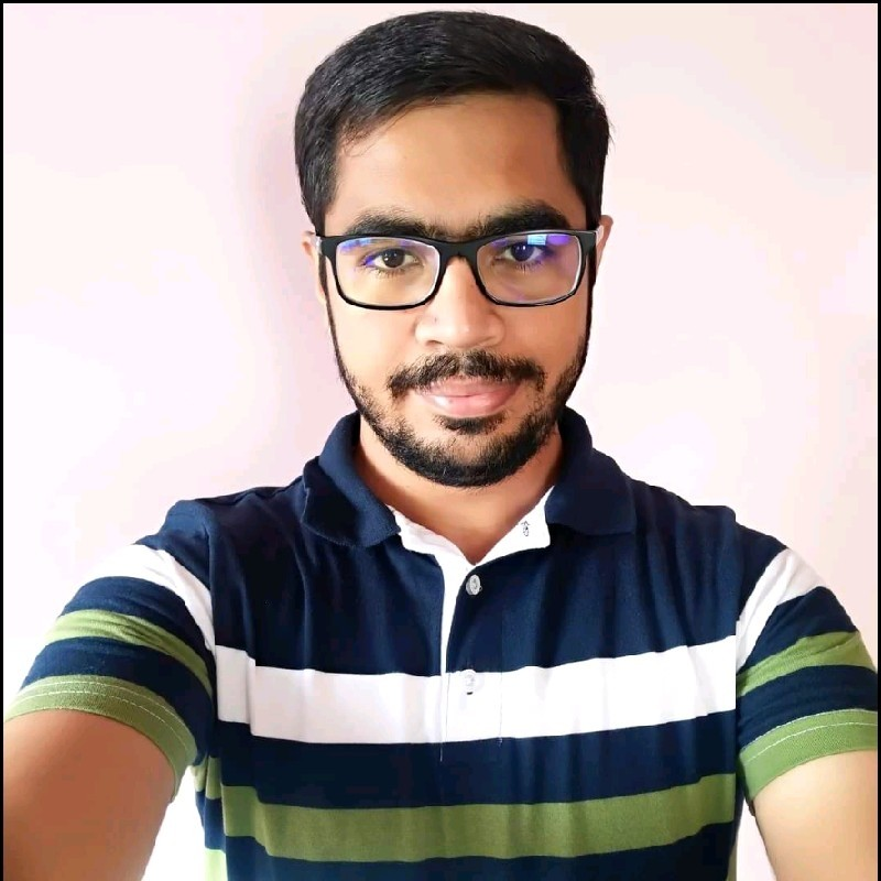 - I Am Nilesh Pande